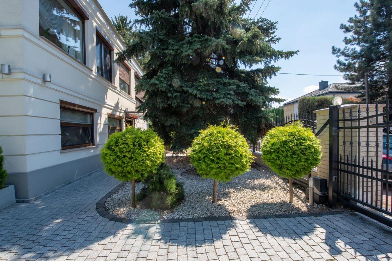 Rooms Wilanow Warsaw Ngoại thất bức ảnh